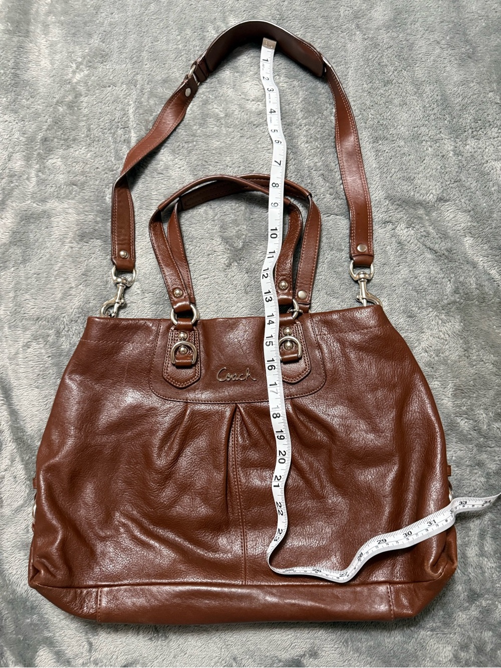 Coach Chocolate Brown Leather Tote with Adjustable Strap - Picture 4 of 10